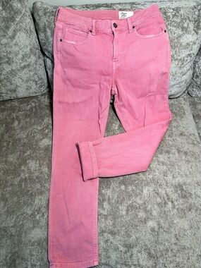 Rose Pink cropped Skinny Jeans
